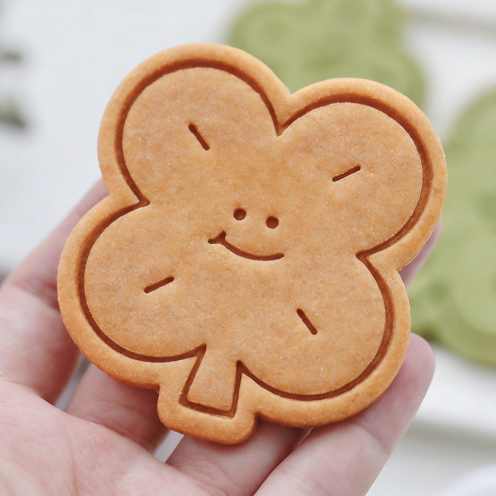 Lucky Four-Leaf Clover Cookie  - đánh giá và giá Kitchen Equipment For Baking